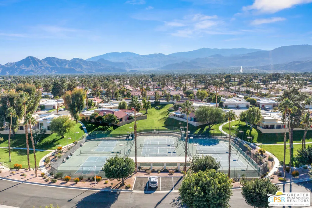 73820 Calle Bisque, Palm Desert, California 92260 home-pic-33